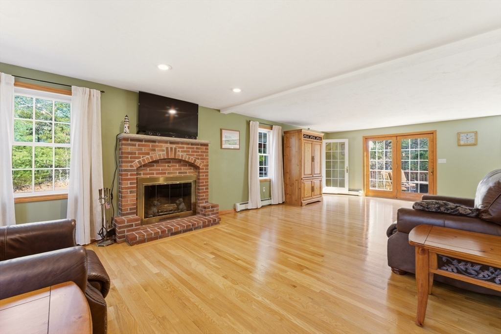 30 Millstone Ln