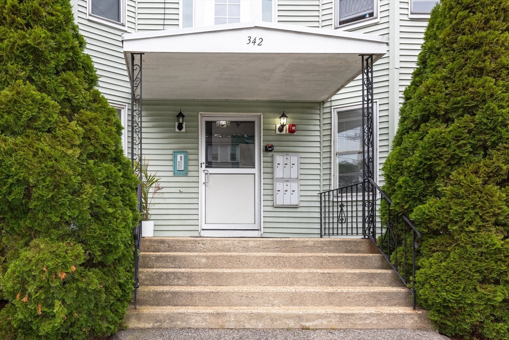 342 Broadway