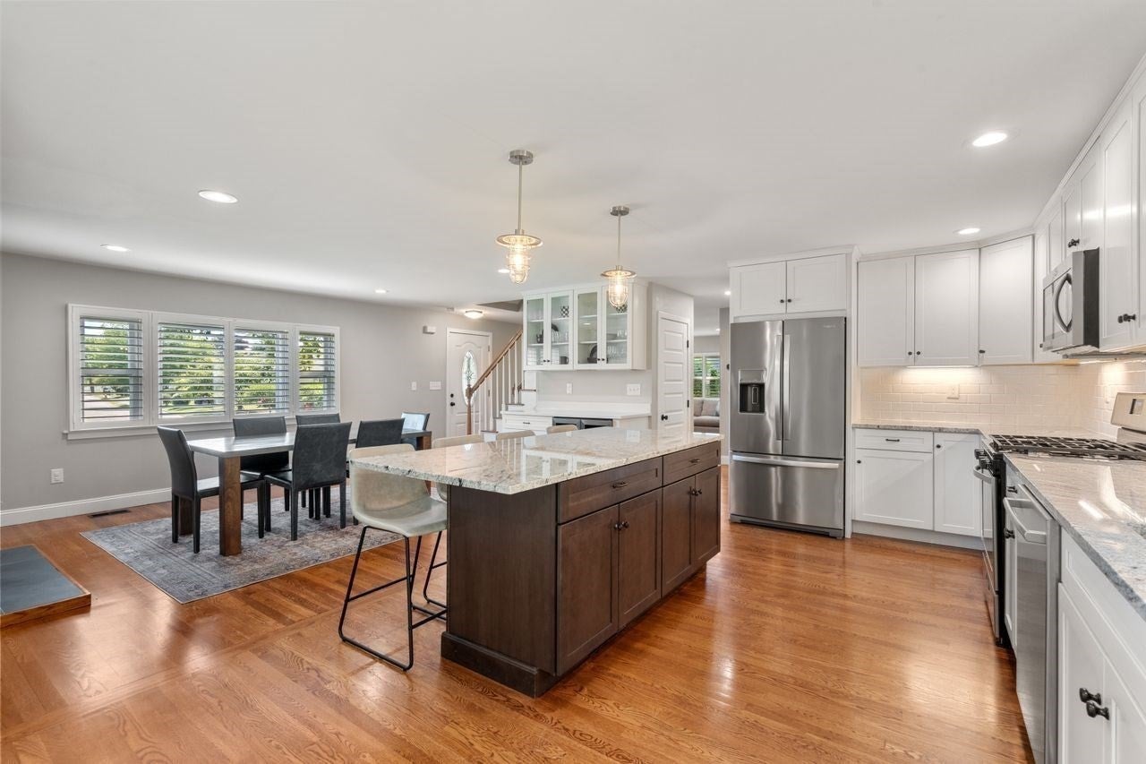 72 Bornwood Drive, Norwood, MA Photo #5