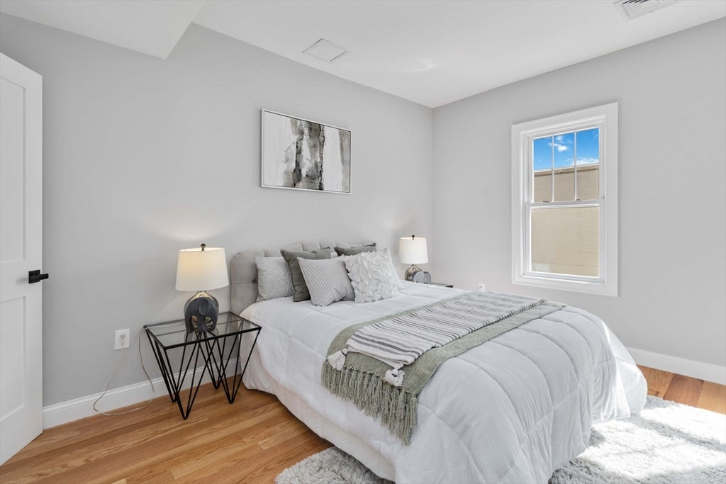 20 Alston St 20