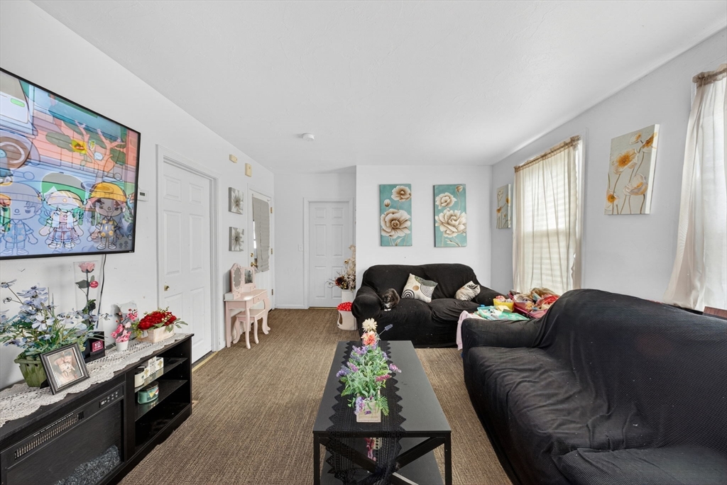 70 Myrtle Ave, Fitchburg, MA, 70 Myrtle Ave, Fitchburg, MA Photo #7
