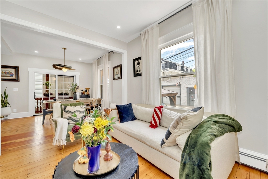 59 Bonair St