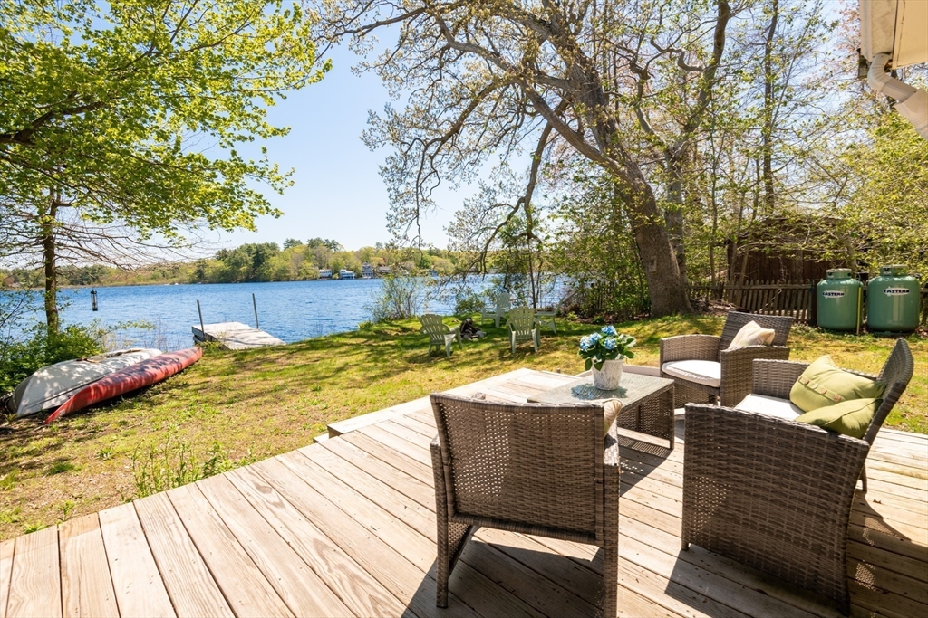 4 Gregory Island Lane