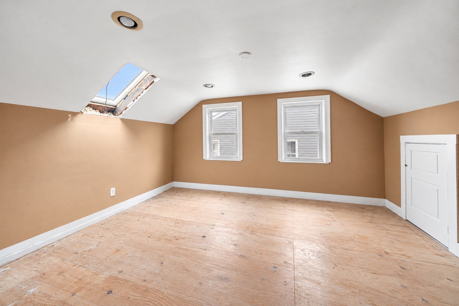 275 Bank St, Fall River, MA, 275 Bank St, Fall River, MA Photo #14