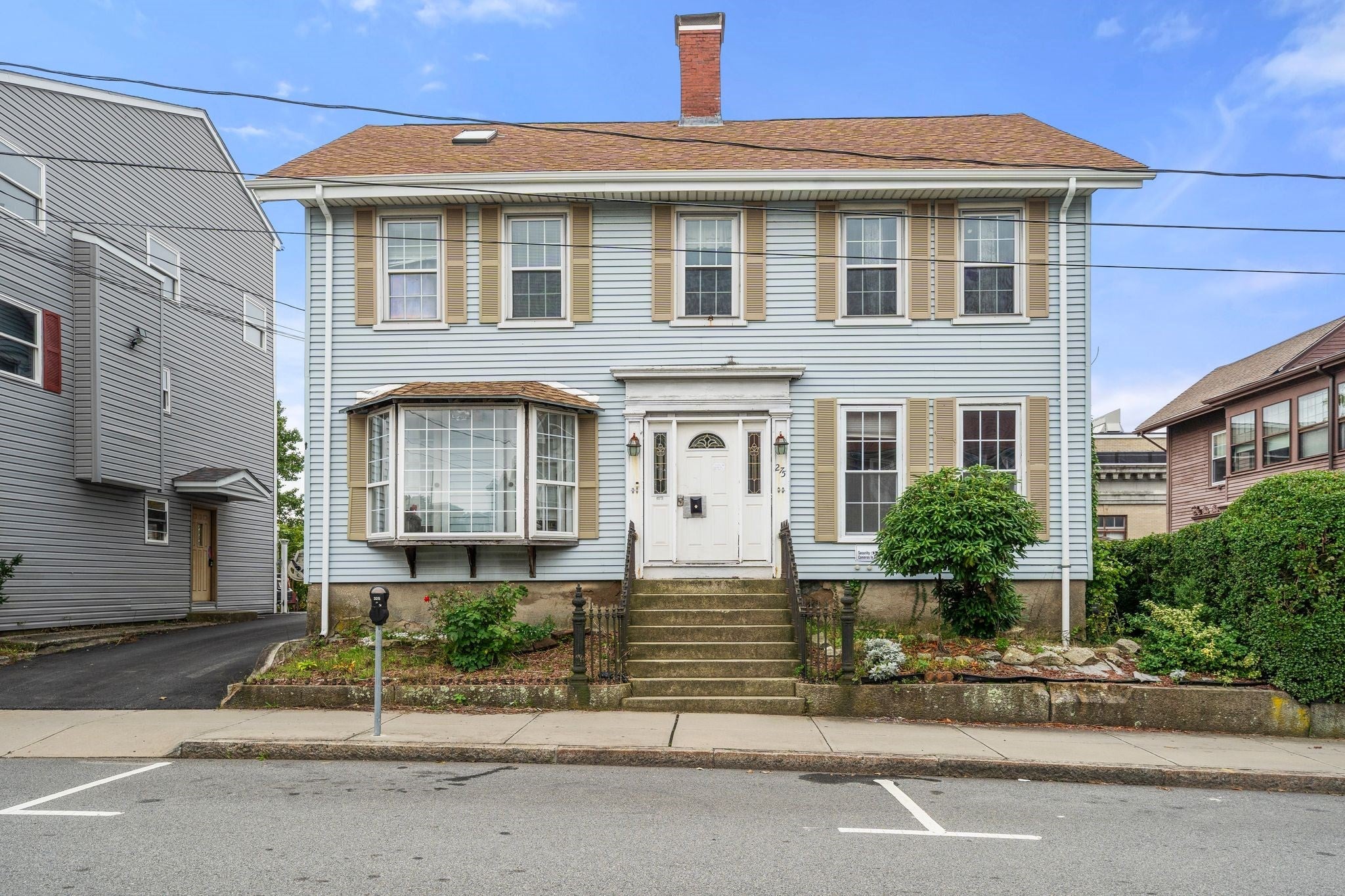 Photo of 275 Bank St, Fall River, MA