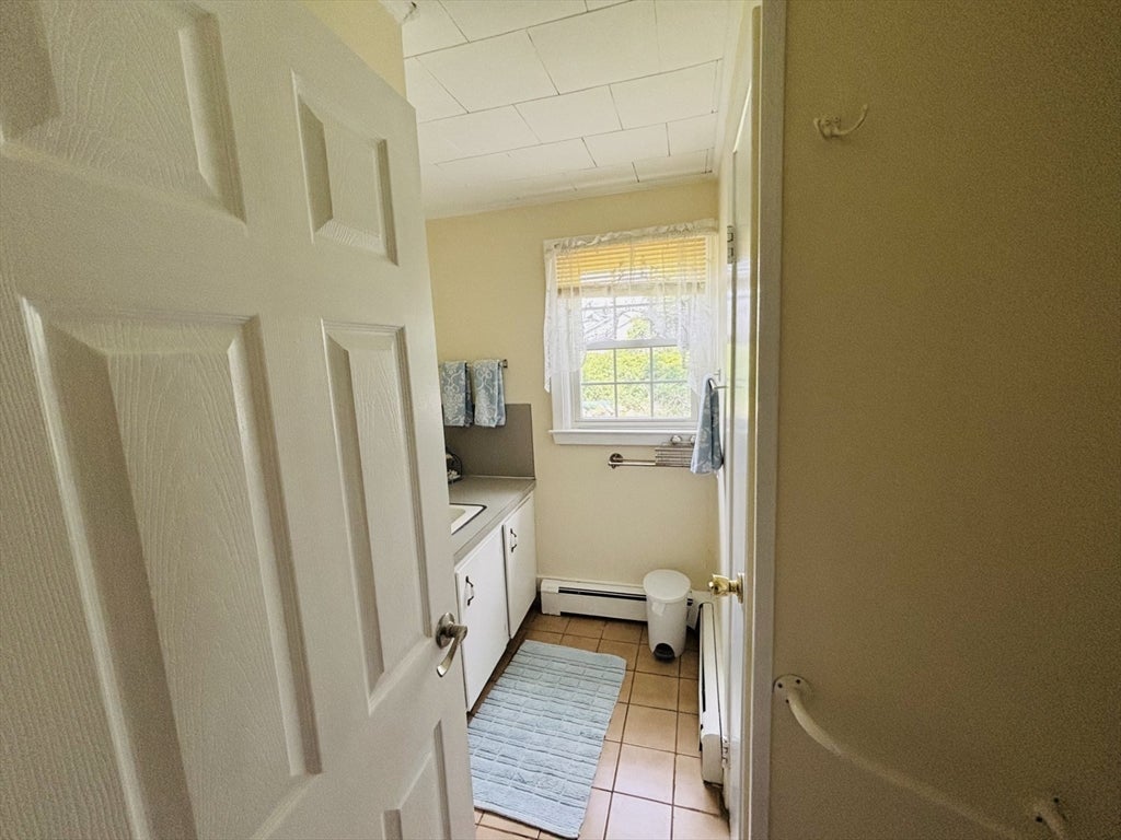 64 Hemlock Avenue, Narragansett, RI, 64 Hemlock Avenue, Narragansett, RI Photo #11