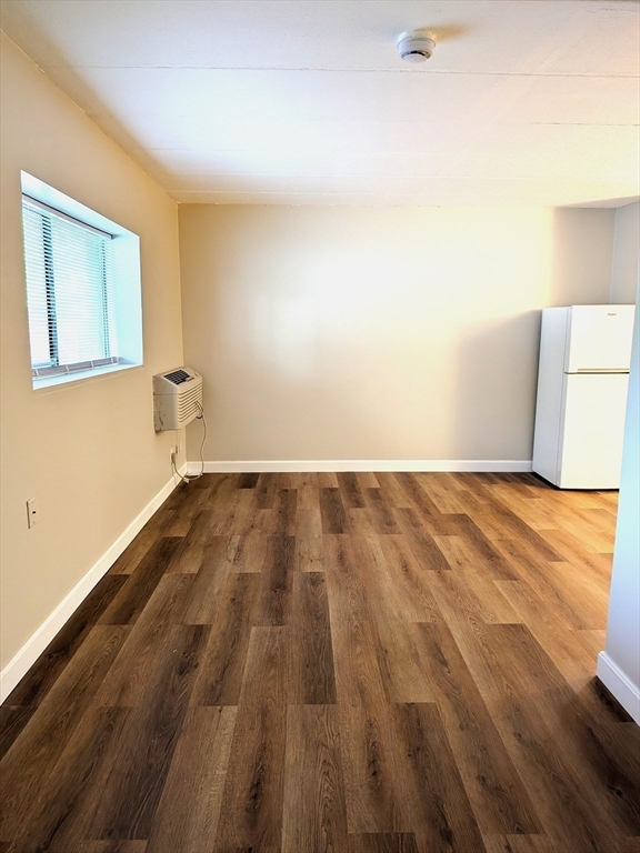 126 Beaver St 10
