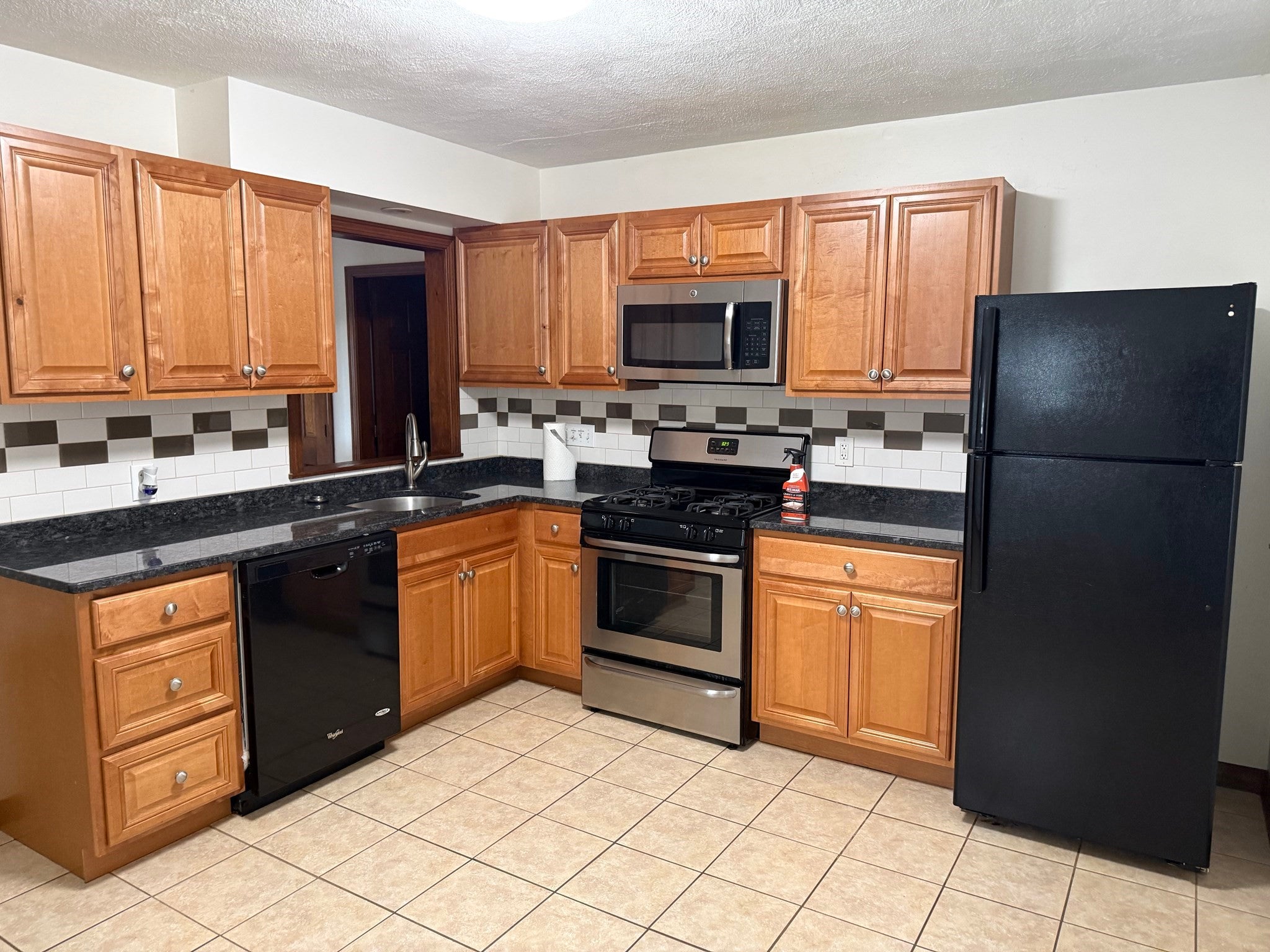 41 Broad Sound Ave #4, Revere, MA Photo #15