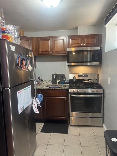 Photo of 134 Pearl St #3, Somerville, MA 02145 (MLS # 73500074)