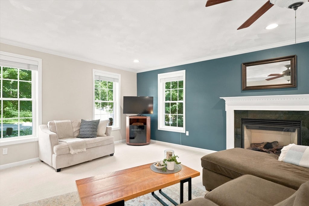6 Londonderry Ln, Georgetown, MA, 6 Londonderry Ln, Georgetown, MA Photo #4