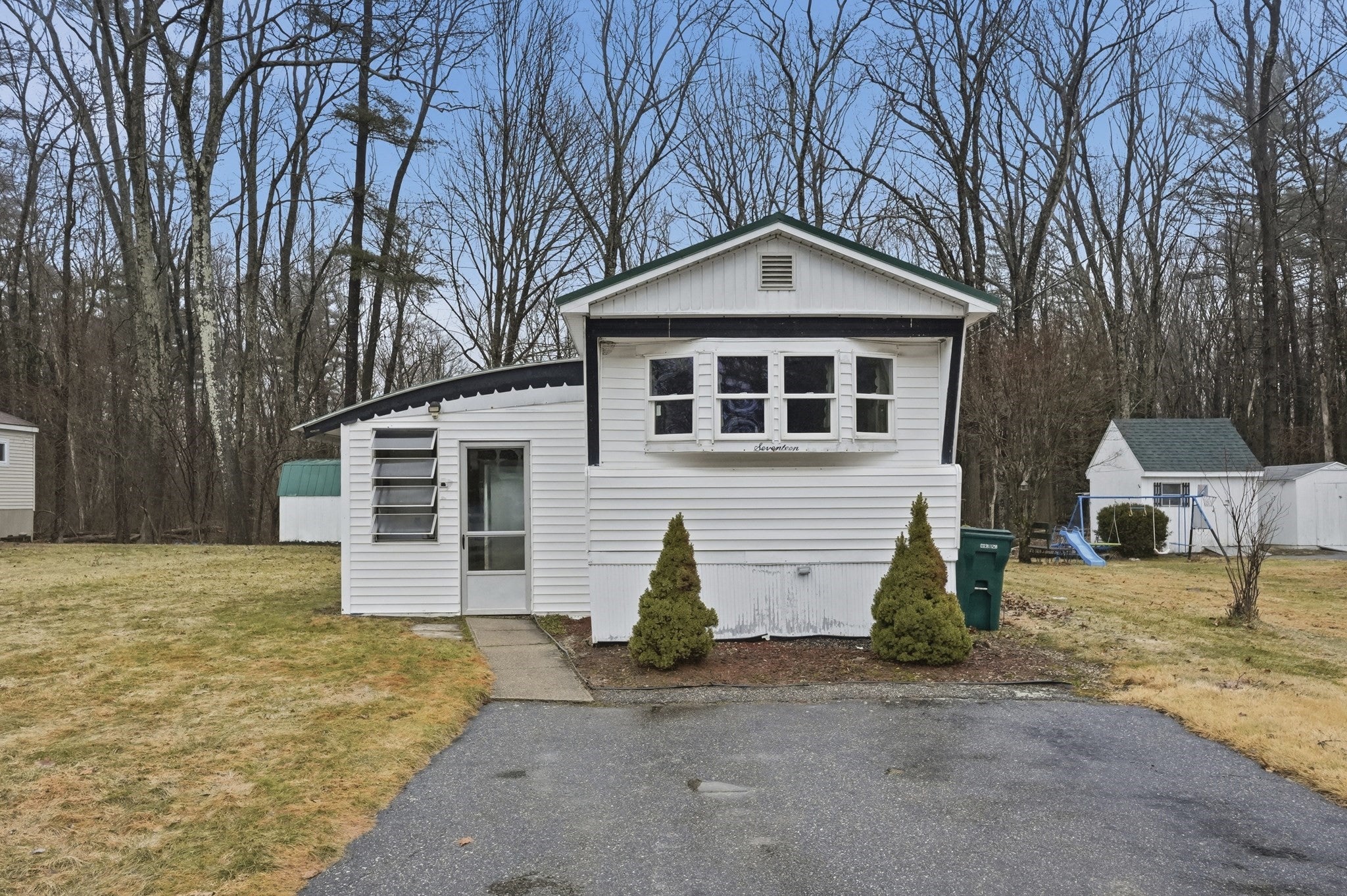 17 Conestoga Trail