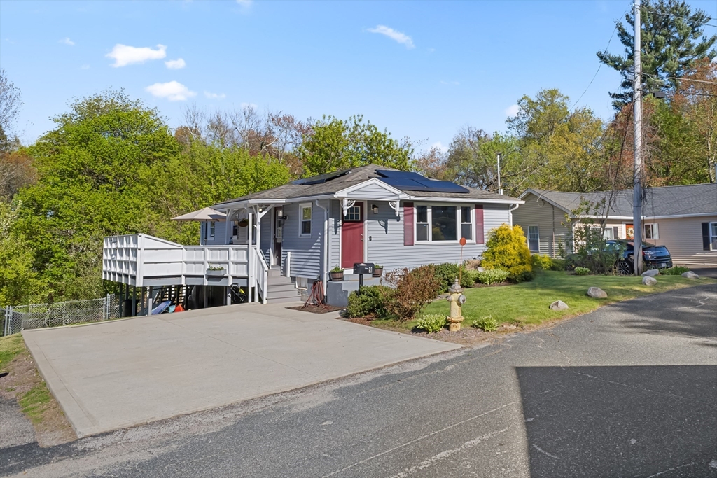 9 Williams St