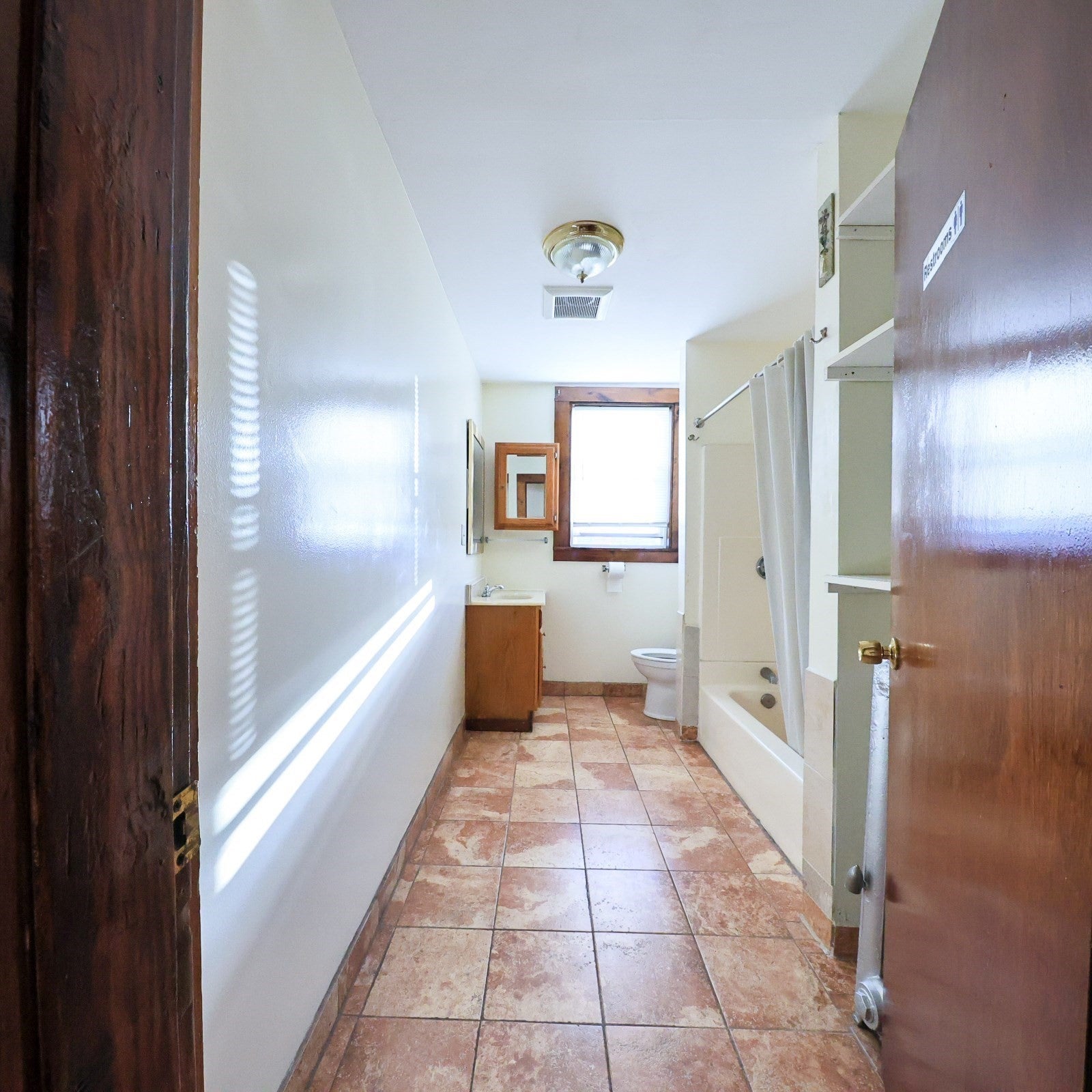 522 Summer St #3, Lynn, MA, 522 Summer St #3, Lynn, MA Photo #11