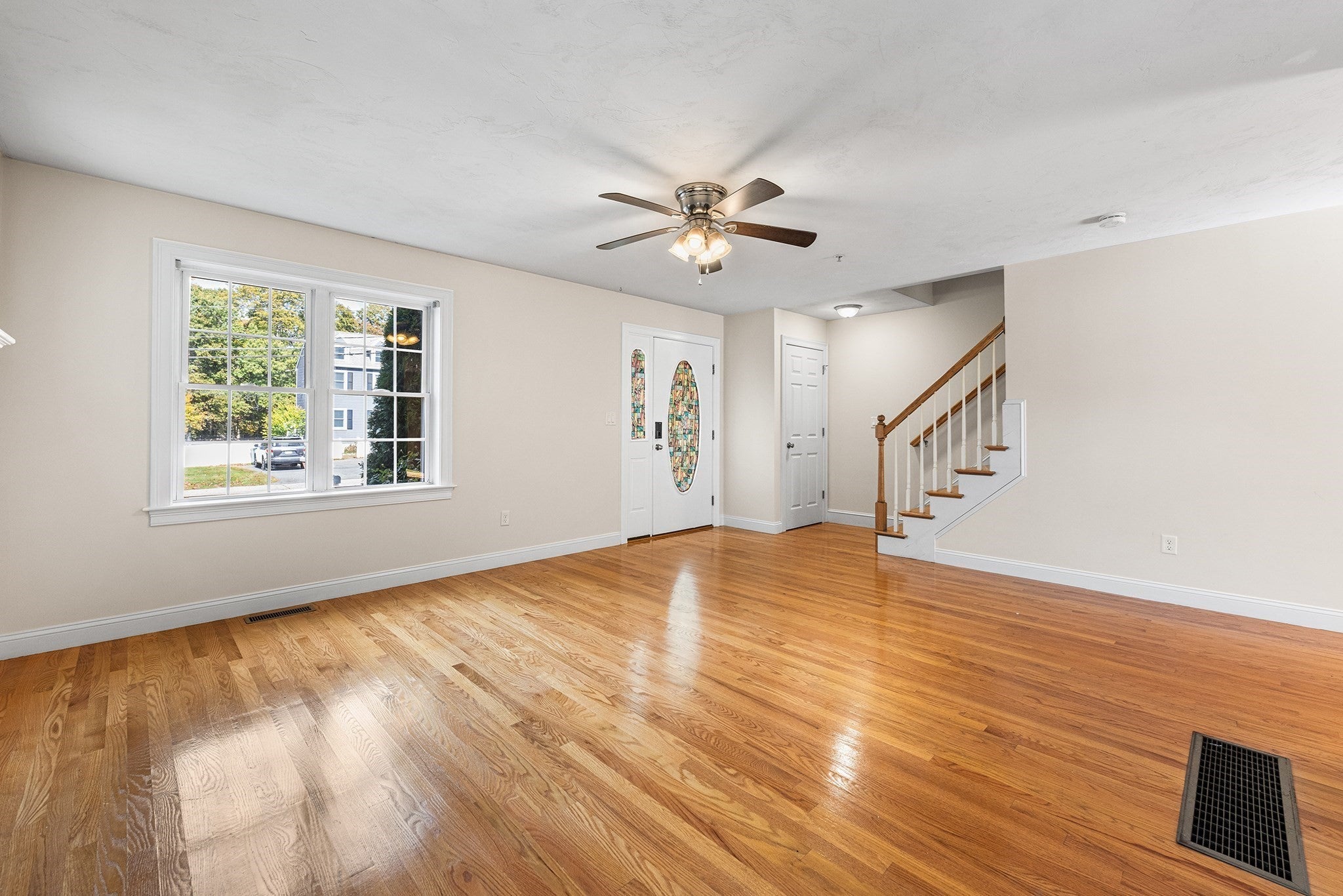 21 Clark St #21, Abington, MA Photo #6