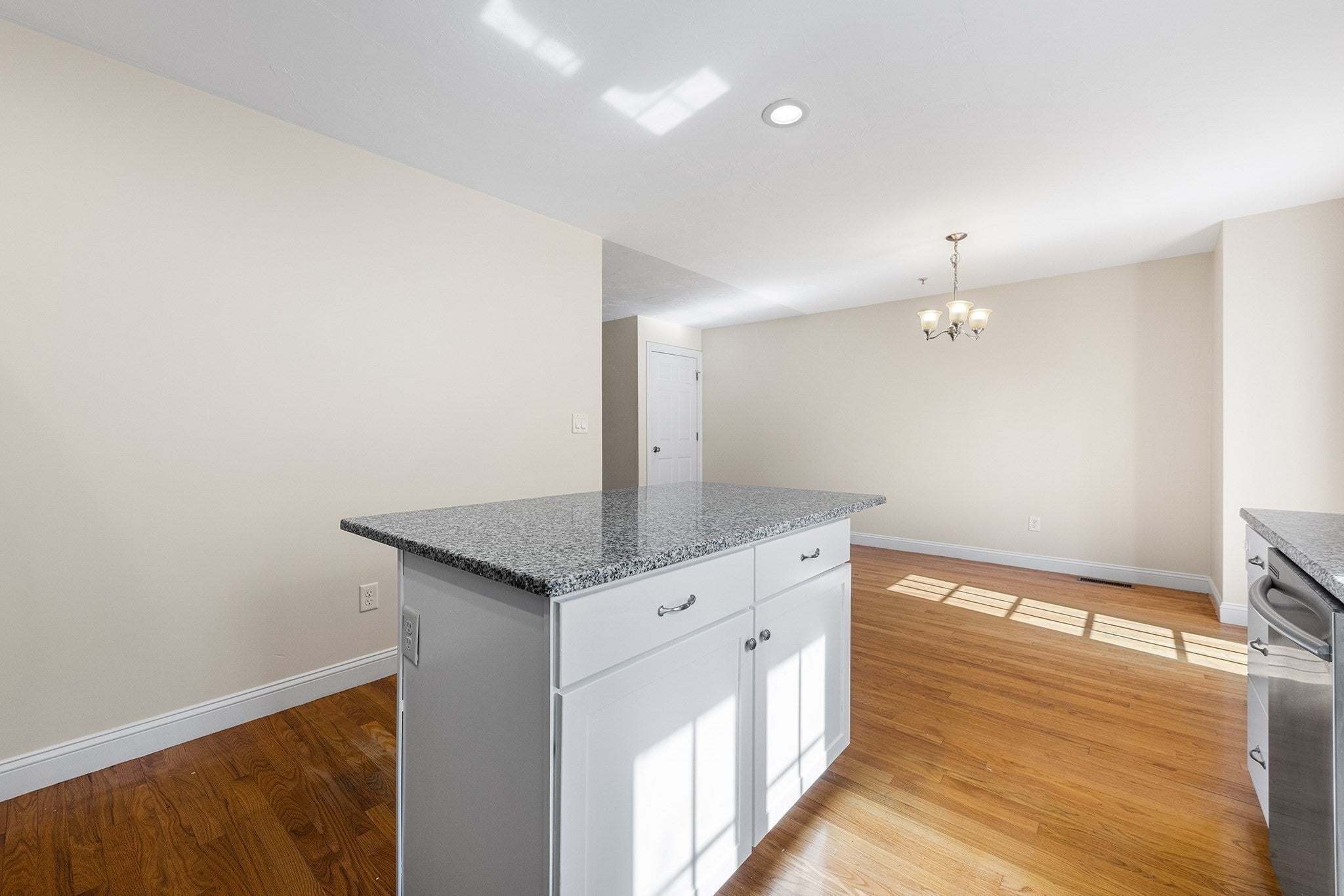 21 Clark St #21, Abington, MA Photo #11
