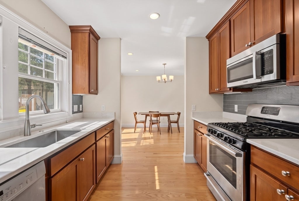 37-39 Beaconsfield Road, Brookline, MA, 37-39 Beaconsfield Road, Brookline, MA Photo #27