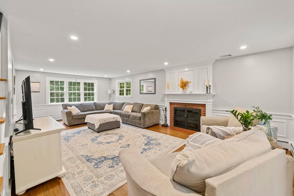 595 Forest St, Marshfield, MA, 595 Forest St, Marshfield, MA Photo #10