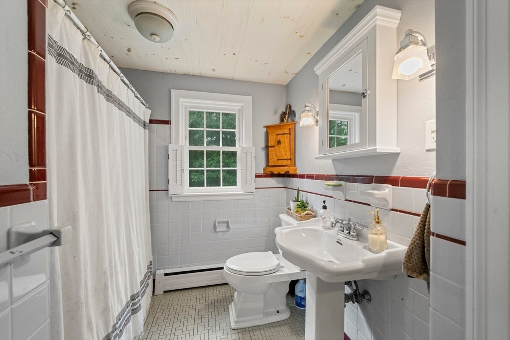 595 Forest St, Marshfield, MA, 595 Forest St, Marshfield, MA Photo #16