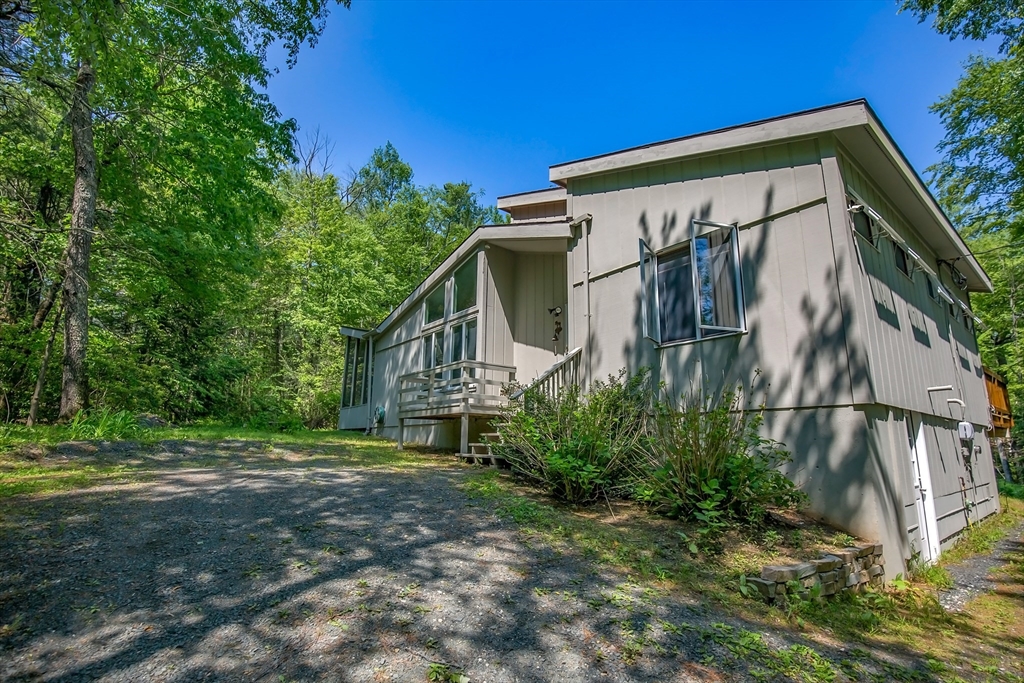 265 Fox Den Rd