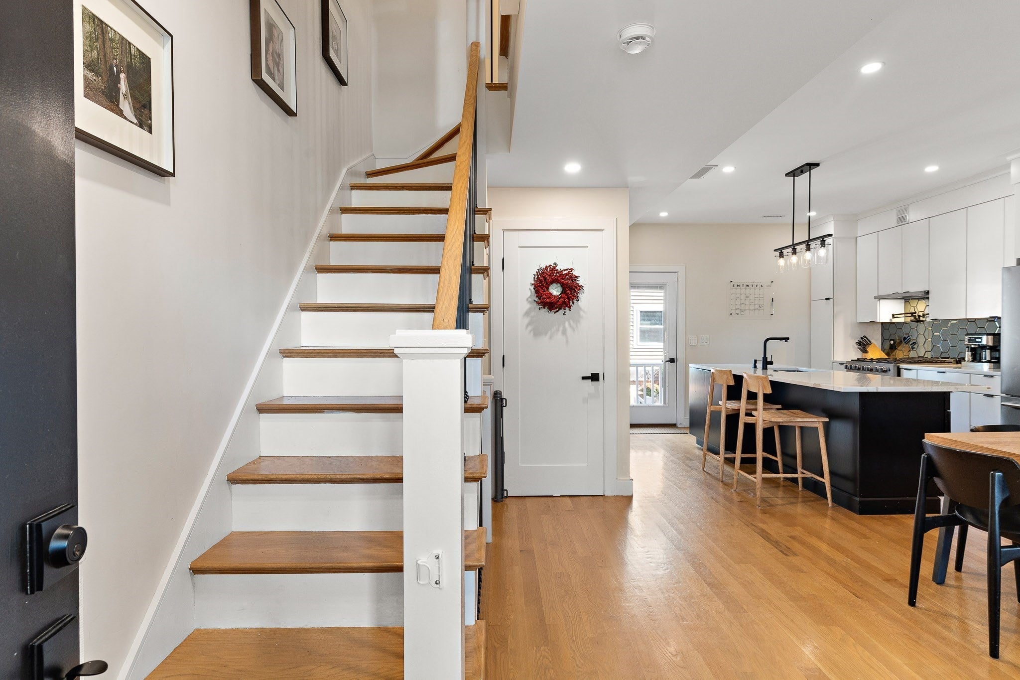 39 Essex St