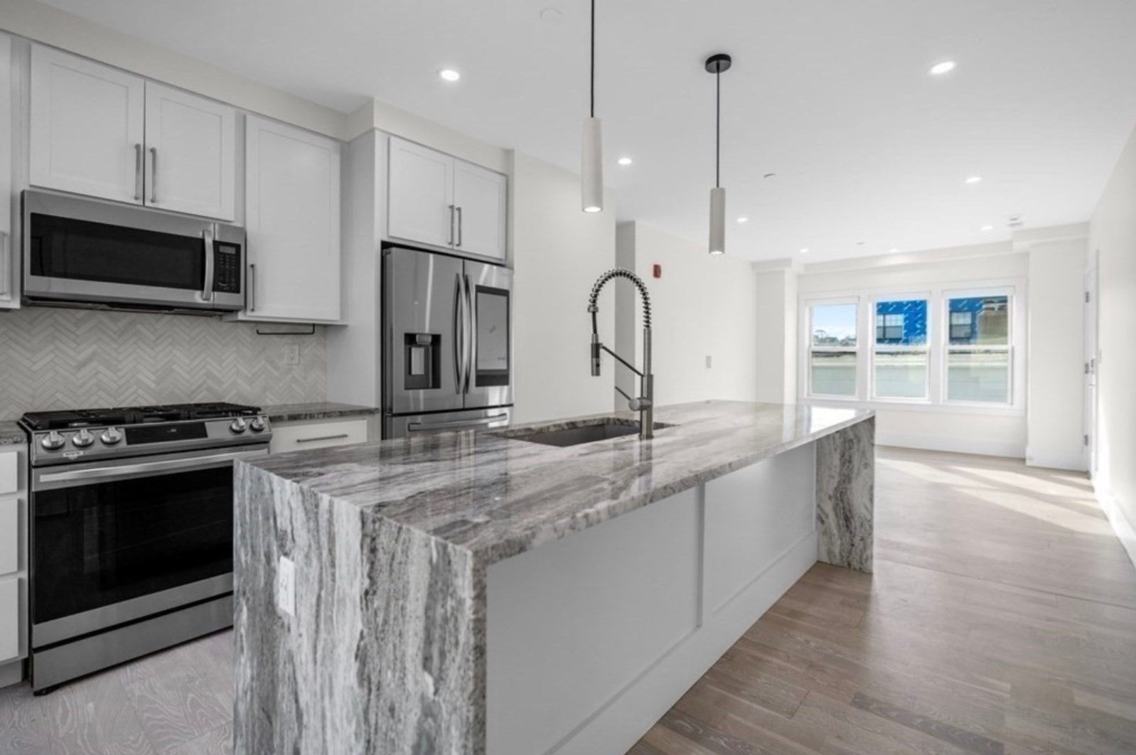 52 Spencer Ave #3, Chelsea, MA, 52 Spencer Ave #3, Chelsea, MA Photo #1
