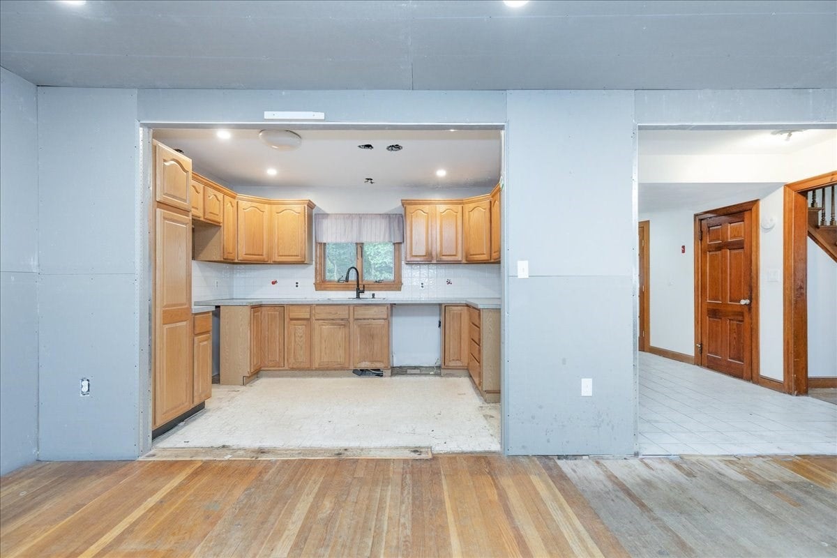 20 Wright St, North Reading, MA, 20 Wright St, North Reading, MA Photo #11