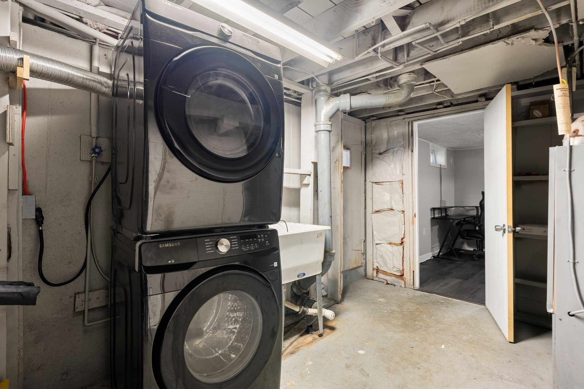 441 E Ashland St, Brockton, MA Photo #27