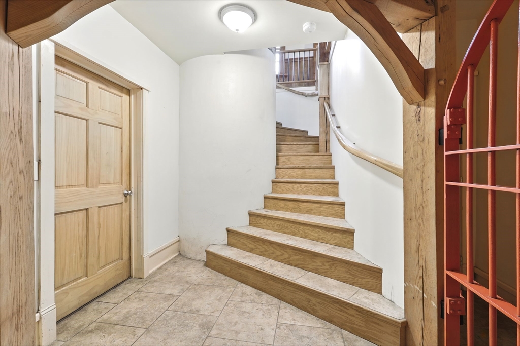 315 Southampton Rd