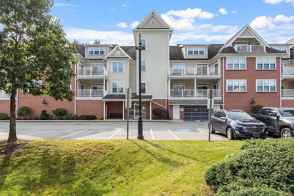 95 Conant Street 408