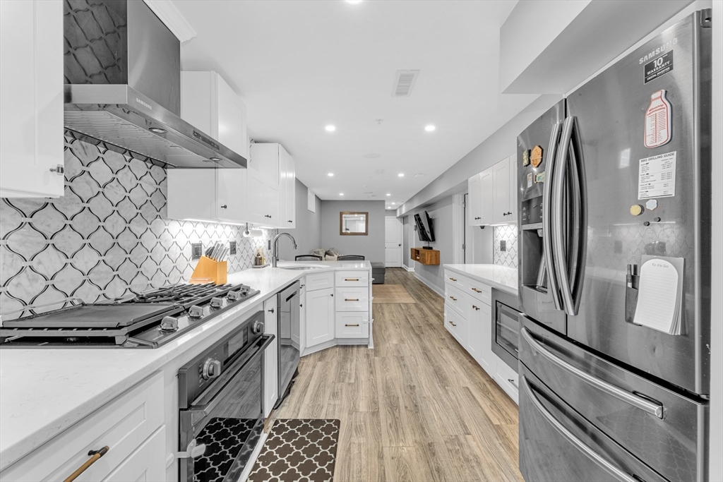 222 Roslindale Ave 1