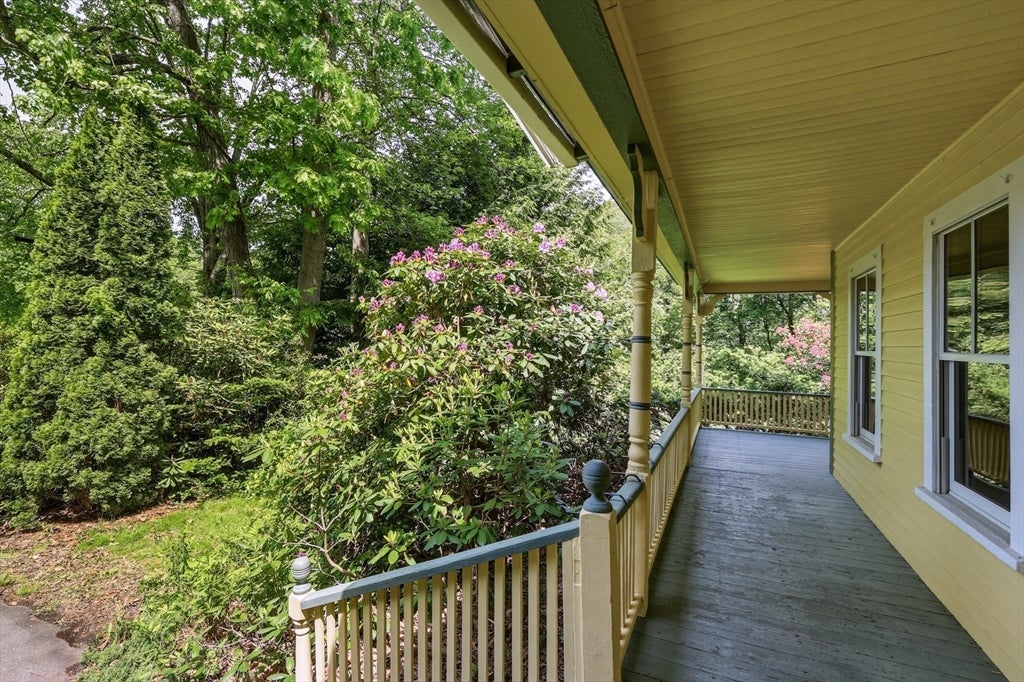 52 Baker St, Amherst, MA Photo #36