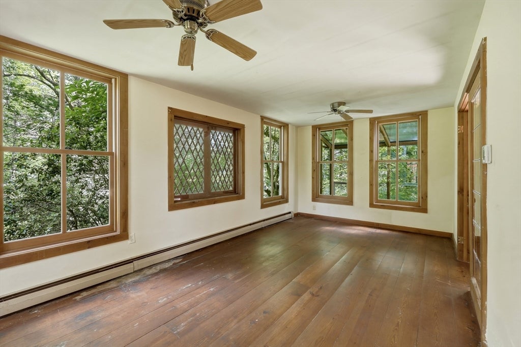 52 Baker St, Amherst, MA Photo #16