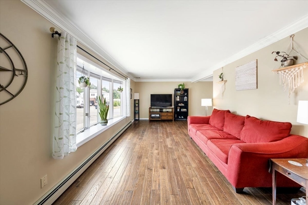 44 Middlesex Rd