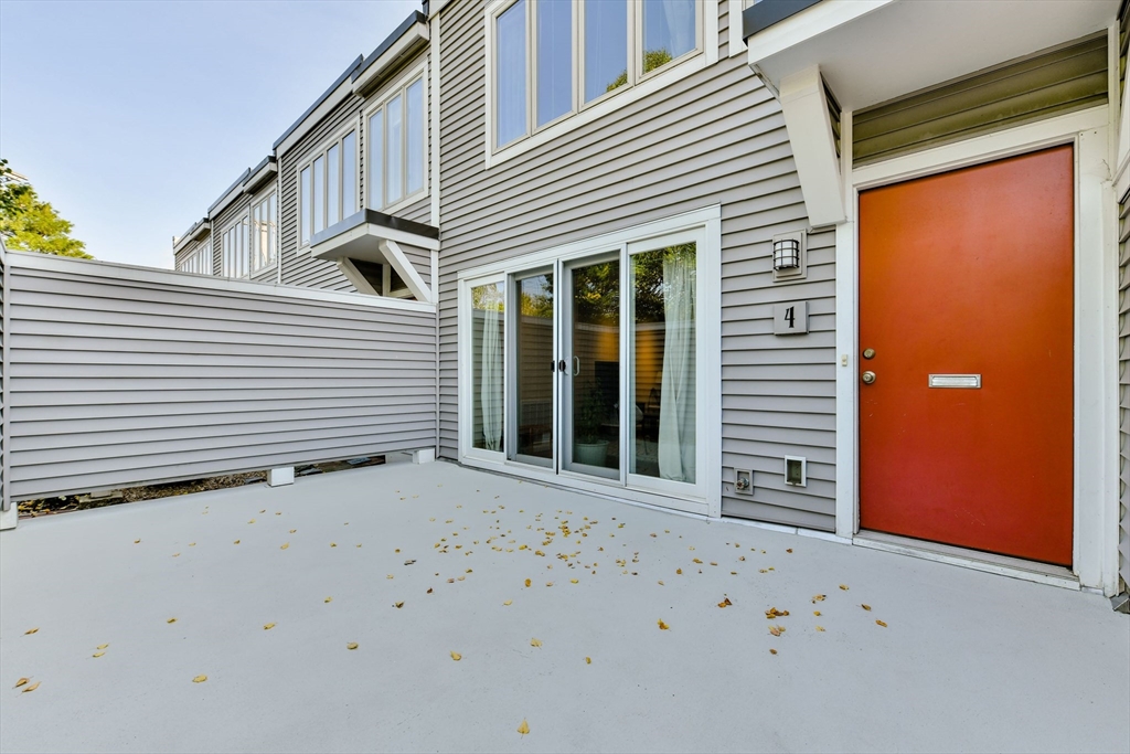 4 Fresh Pond Pl, Cambridge, MA Photo #25