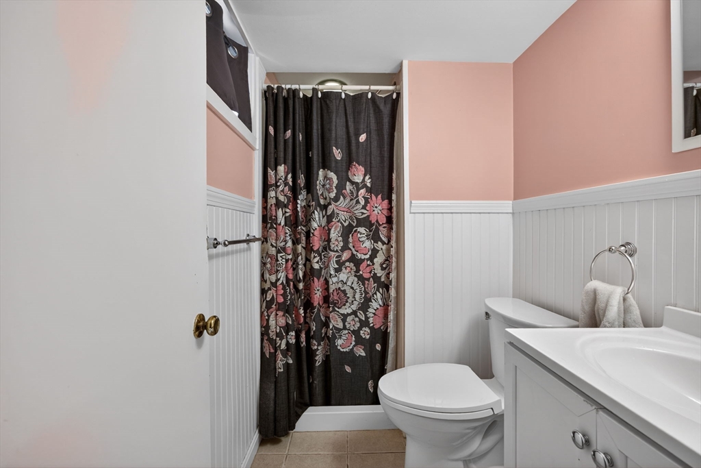 11 Clifton Ave, Beverly, MA Photo #34