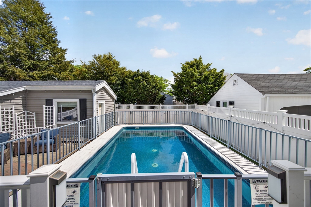 11 Clifton Ave, Beverly, MA Photo #41