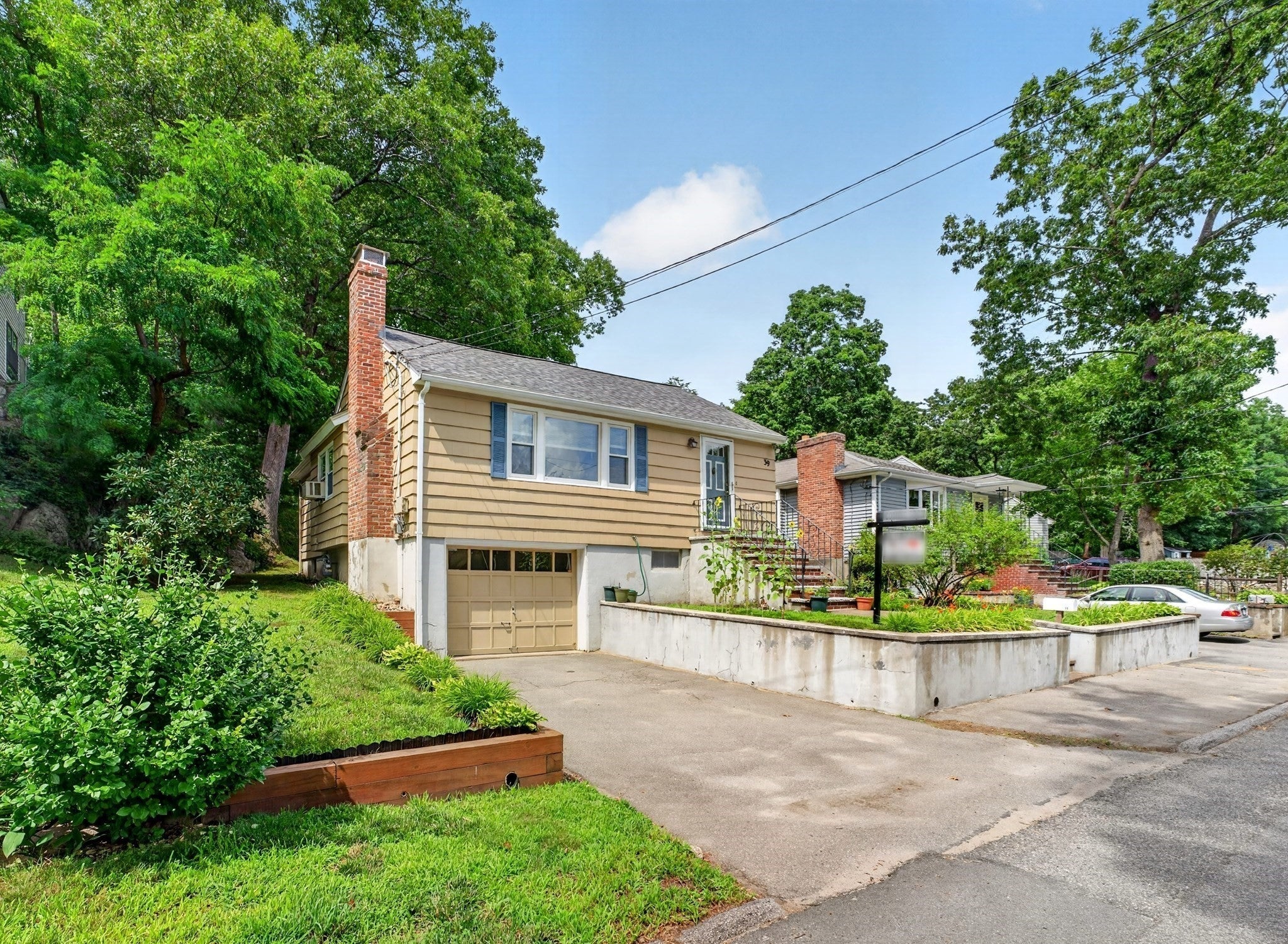 39 Hillsdale Rd