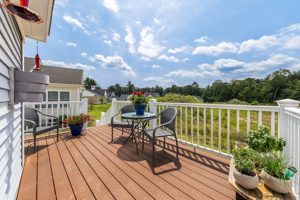 Wrentham, Massachusetts 02093, United States, 2 Bedrooms Bedrooms, ,2 BathroomsBathrooms,Residential,Active,166810