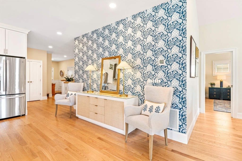 Wrentham, Massachusetts 02093, United States, 2 Bedrooms Bedrooms, ,2 BathroomsBathrooms,Residential,Active,166810