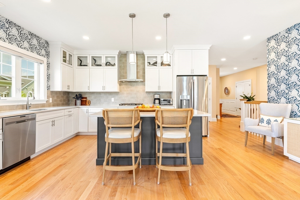 Wrentham, Massachusetts 02093, United States, 2 Bedrooms Bedrooms, ,2 BathroomsBathrooms,Residential,Active,166810