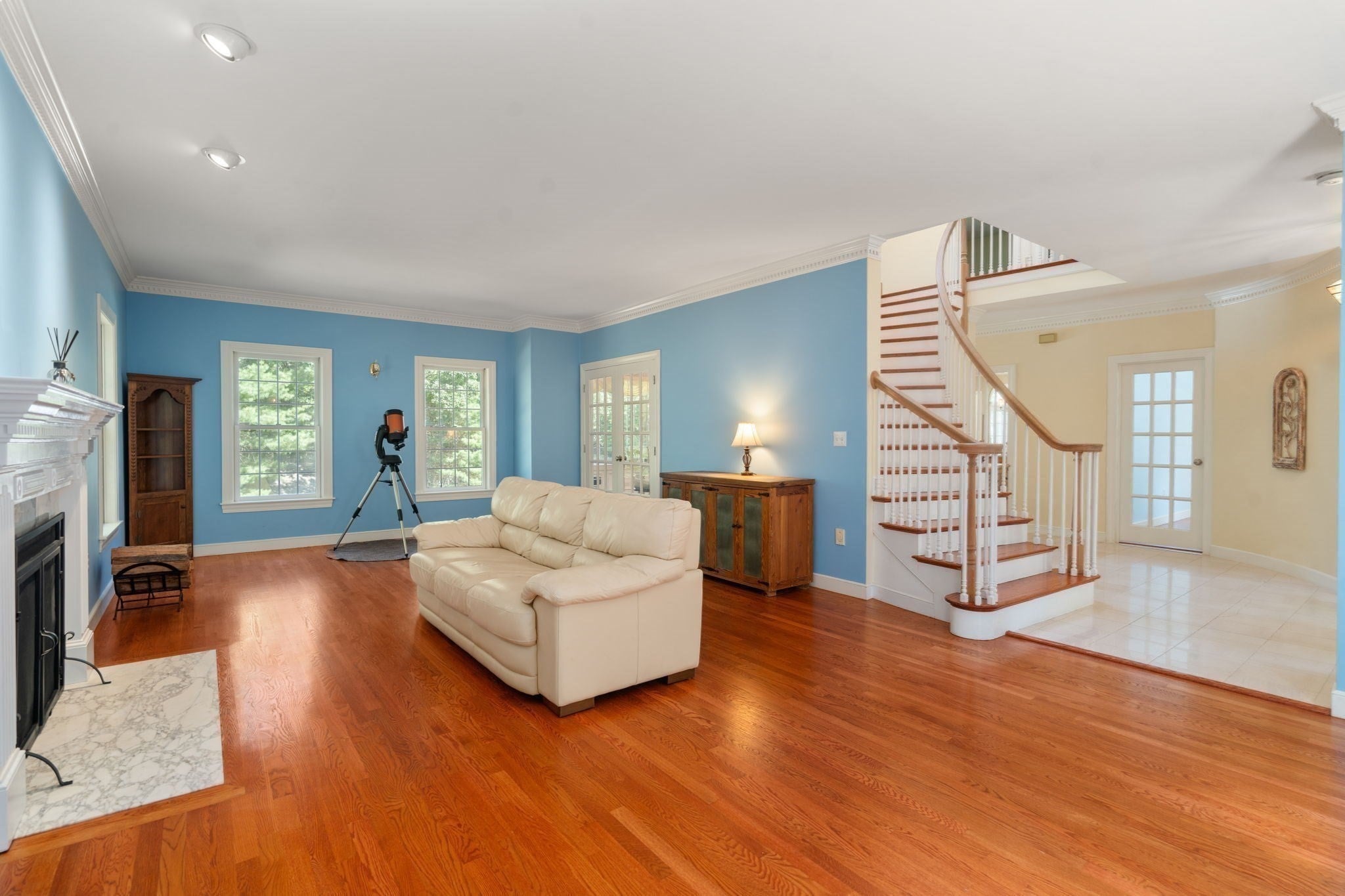 2 Sanger Cir, Dover, MA Photo #14