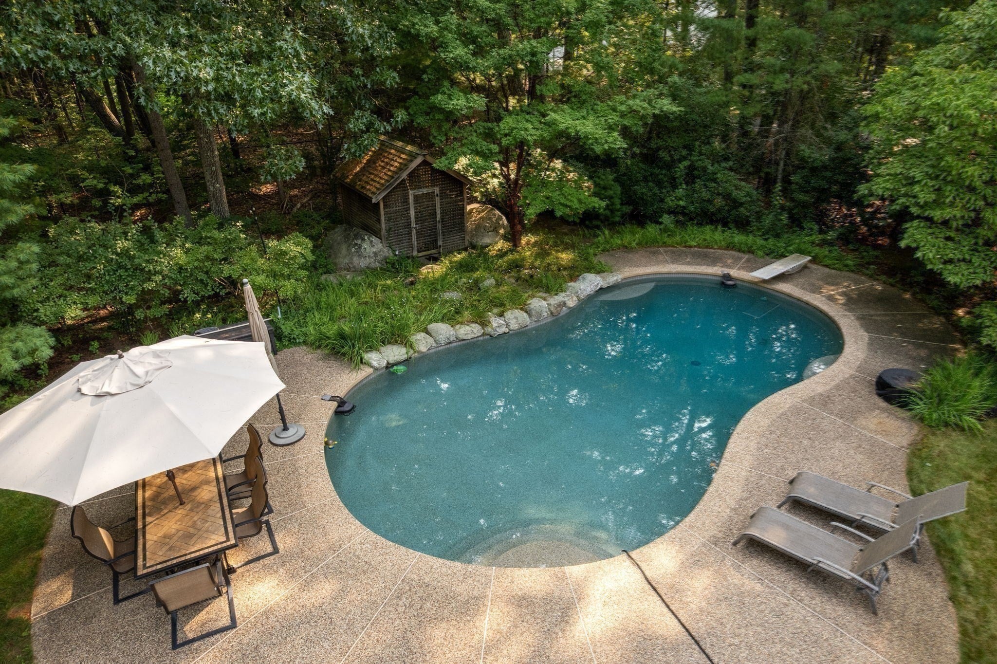 2 Sanger Cir, Dover, MA Photo #38