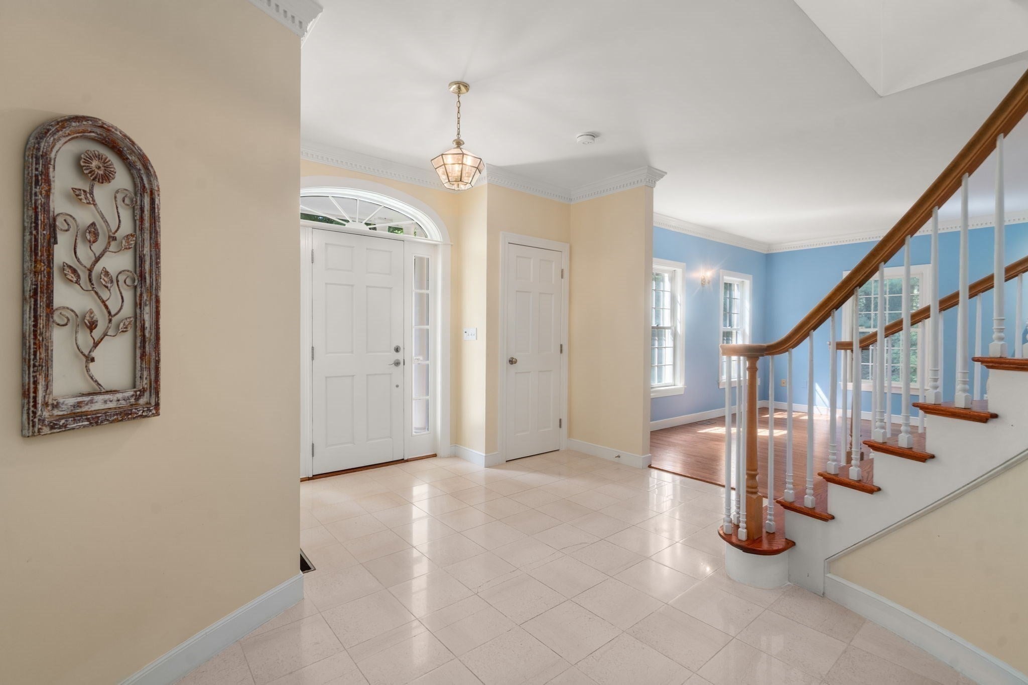 2 Sanger Cir, Dover, MA Photo #5