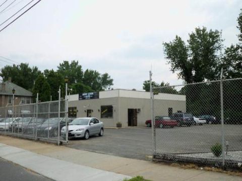 482 Main St Springfield MA 01151