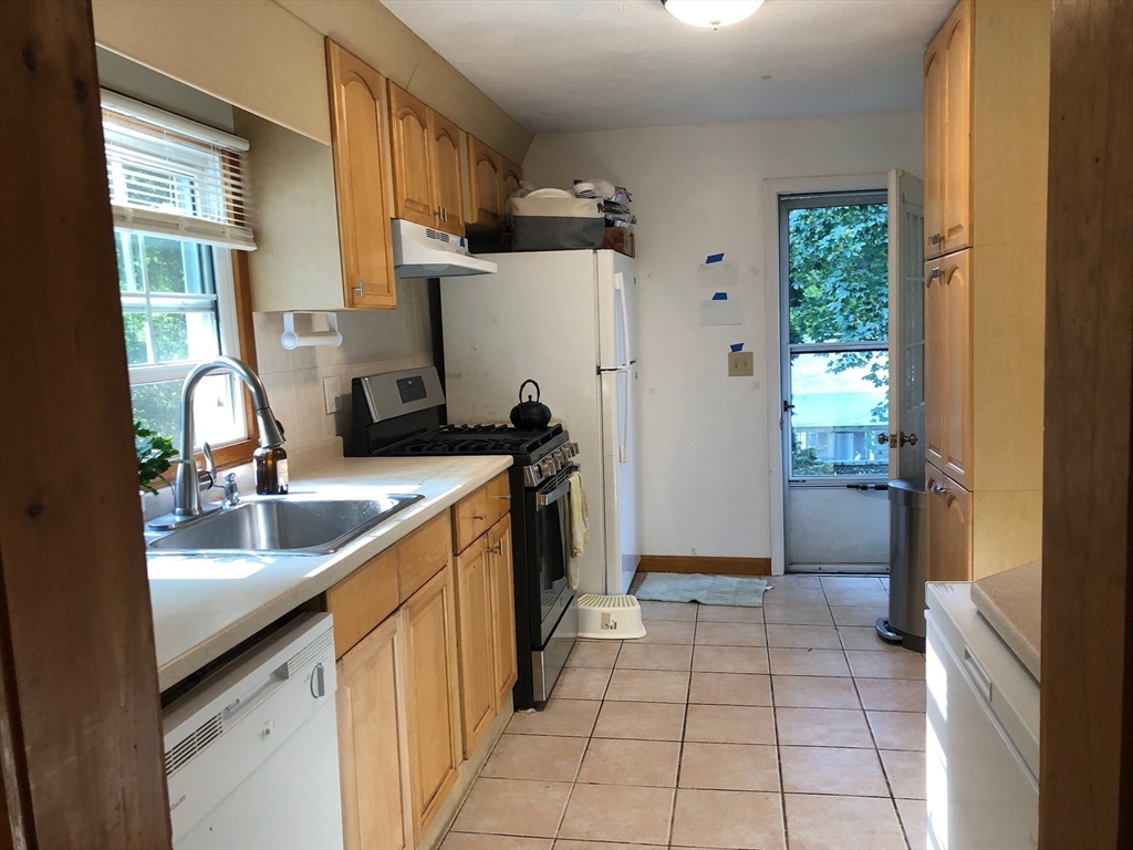 12 Oakland Rd 2