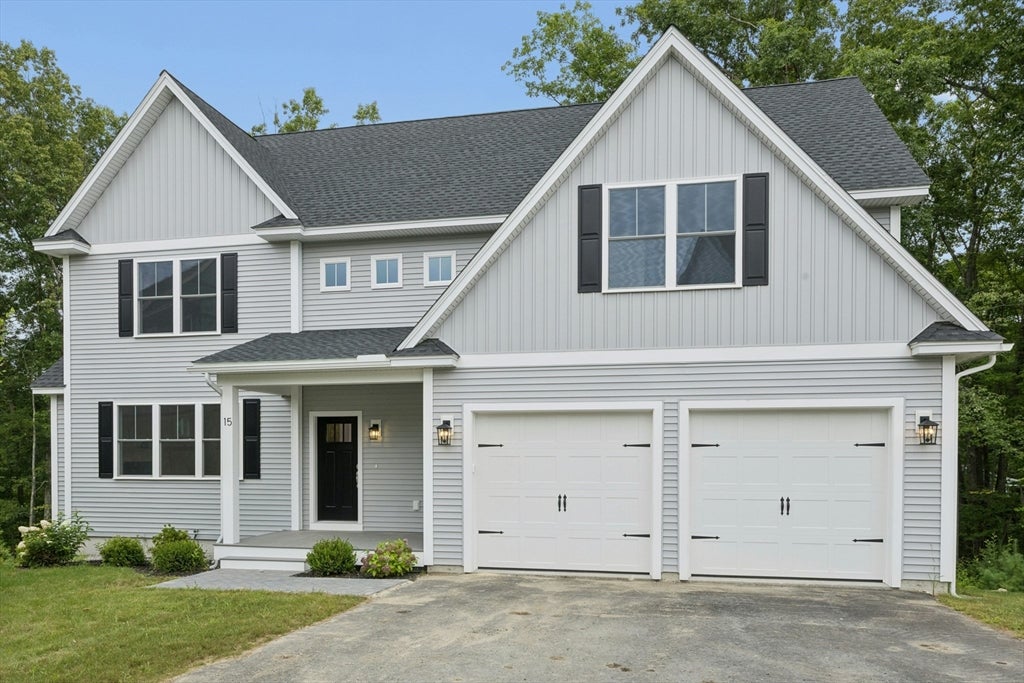 Photo of 15 Gaskins Ln, Ayer, MA