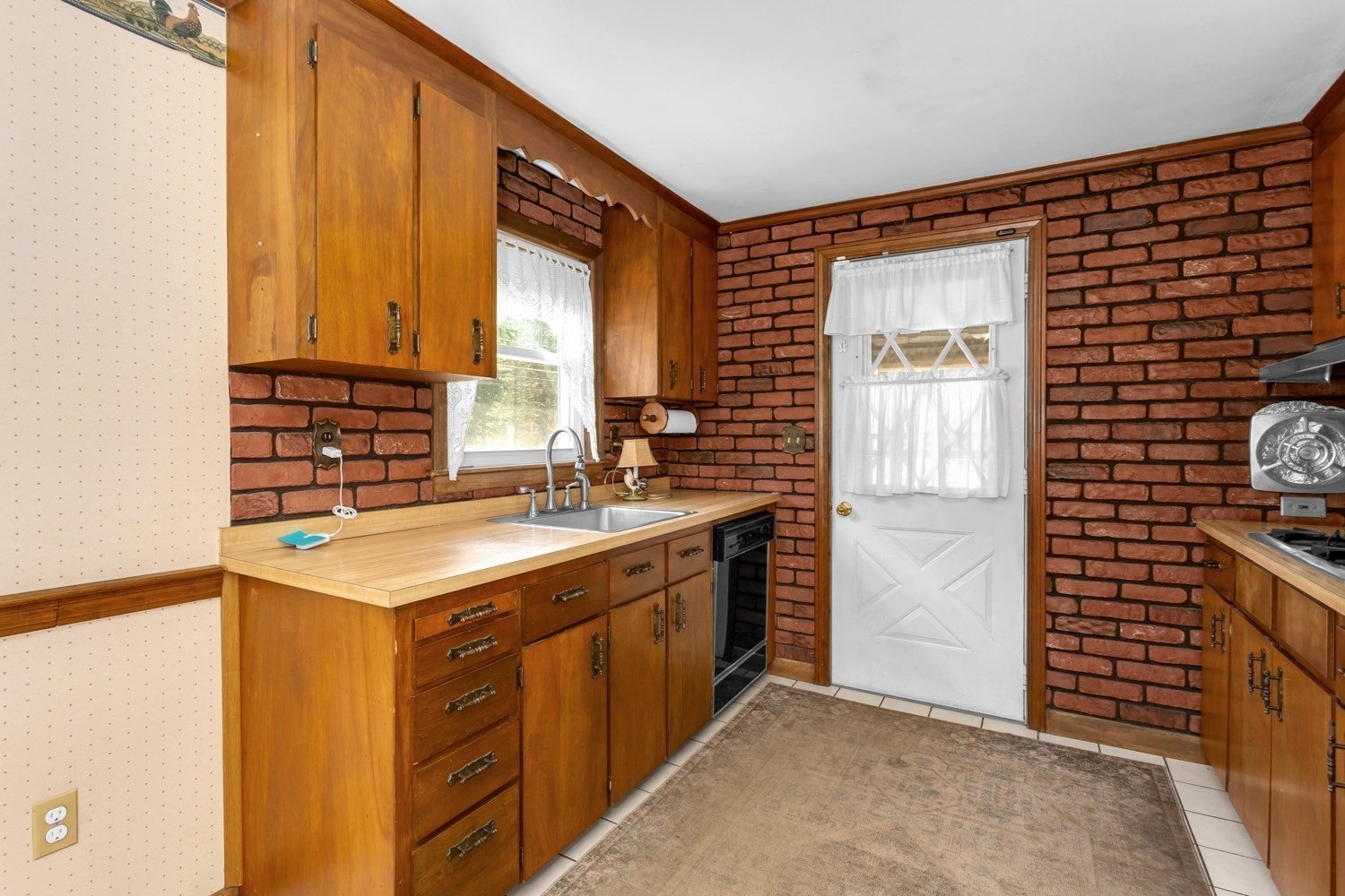 4 Southgate Rd, Franklin, MA, 4 Southgate Rd, Franklin, MA Photo #12