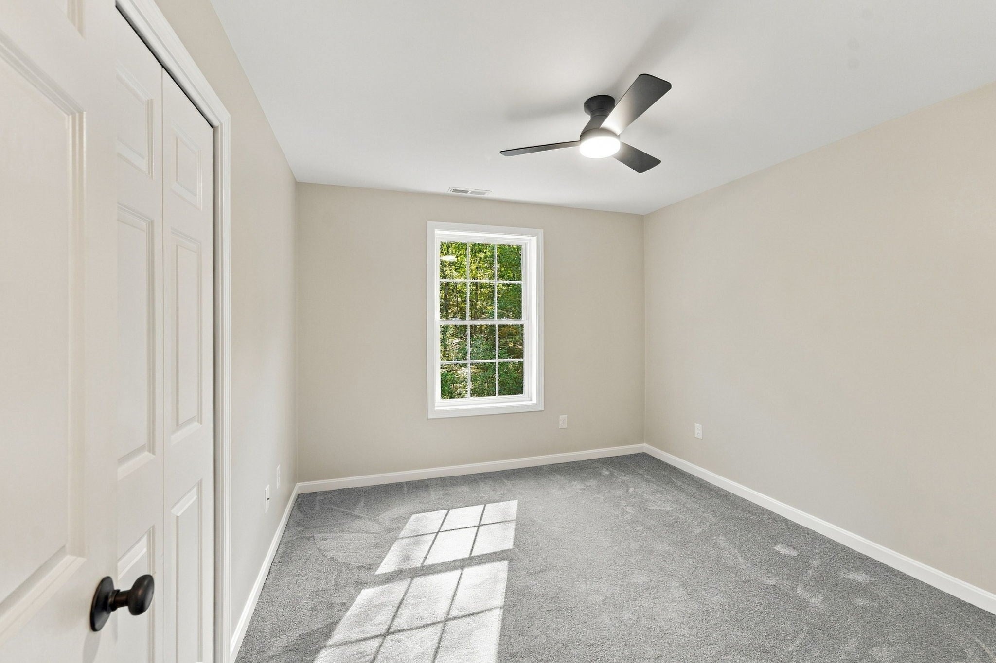 18 Elaine Dr, Hopkinton, RI Photo #16