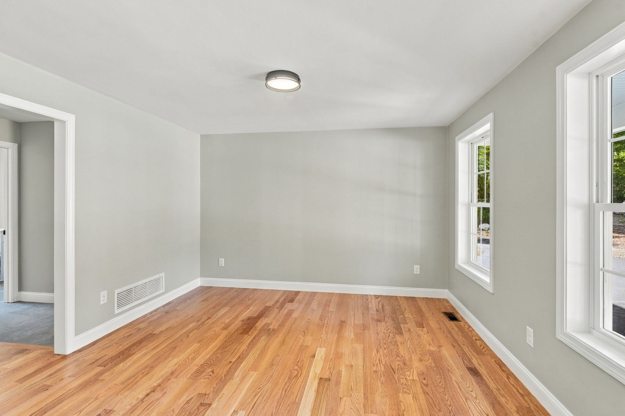 18 Elaine Dr, Hopkinton, RI Photo #9