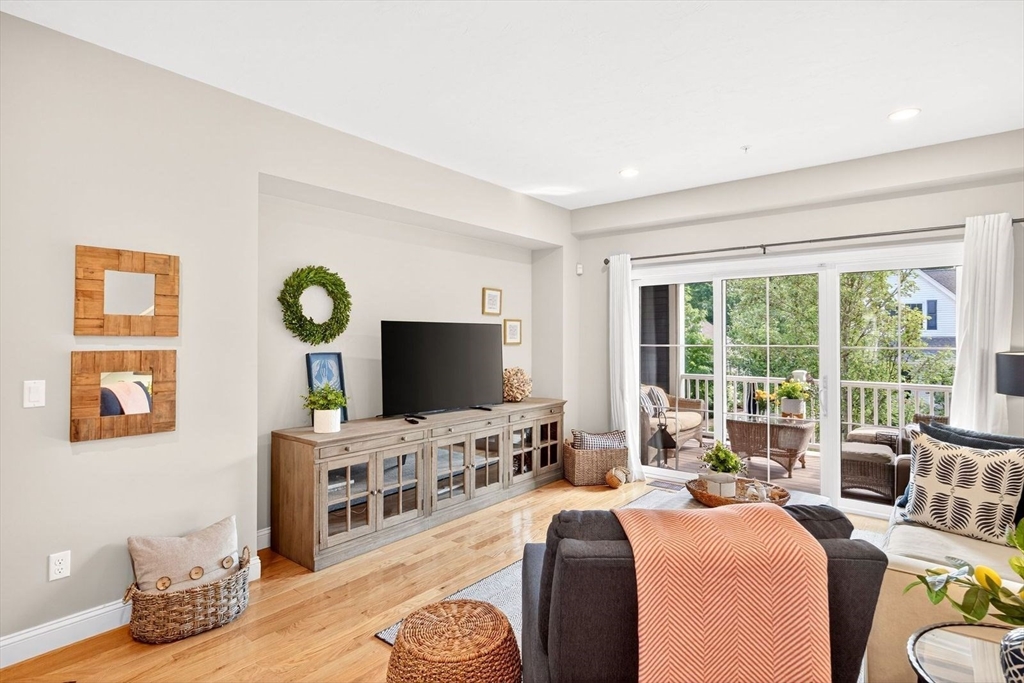 55 Boatwright's Loop